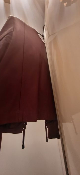 Geaca piele naturala de dama, culoarea grena / visiniu inchis