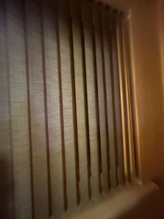 Жалюзи на окно и дверь