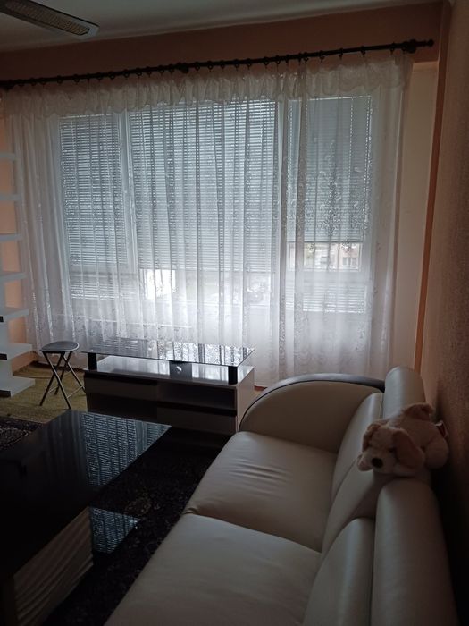 Дава се под наем Двустаен апартамент в Перник, Изток - 56 кв.м за 378.93 € - Снимка #3