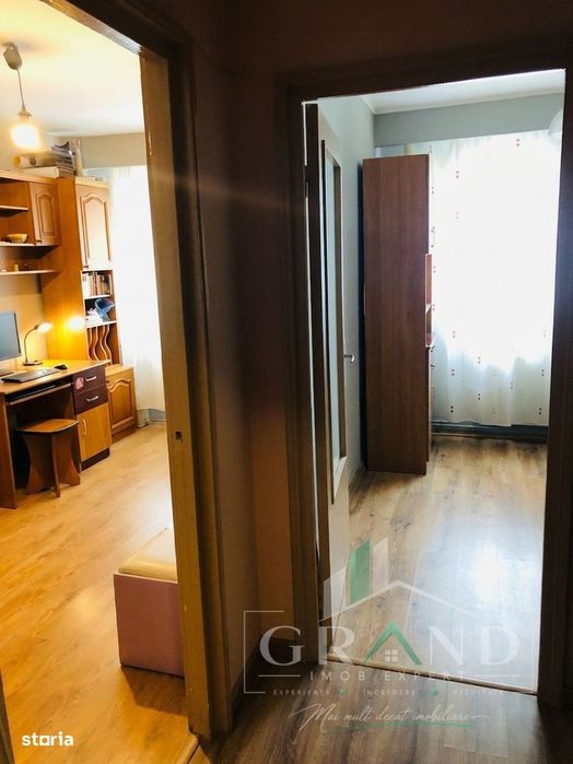 4 camere decomandate | Etaj intermediar | Investitie excelenta | Manas