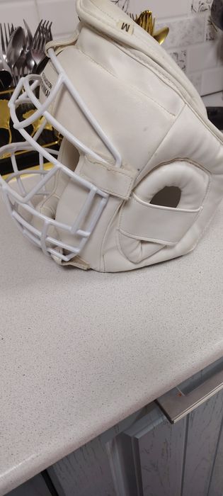 Продам Шлем для каратэ