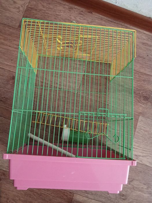 Клетки для попугаев