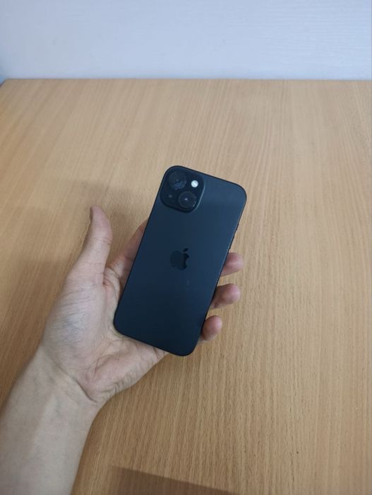 Продам iPhon 15 128gb 77%