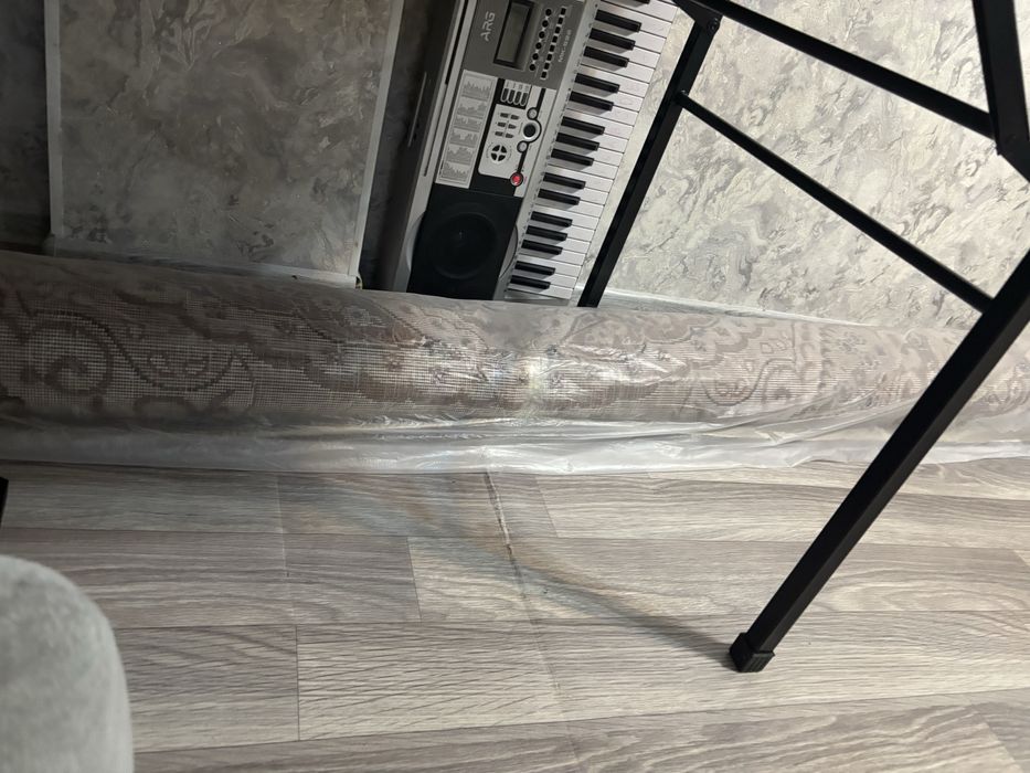 Кілем сатылады размер 3/5