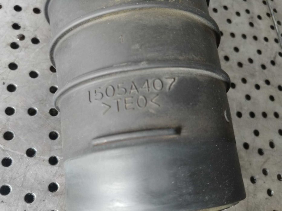 tubulatura admisie 4hn 2.2 d  mitsubishi outlander 1505a407