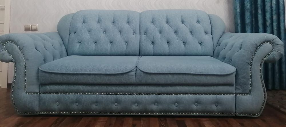 Продам шикарный Диван