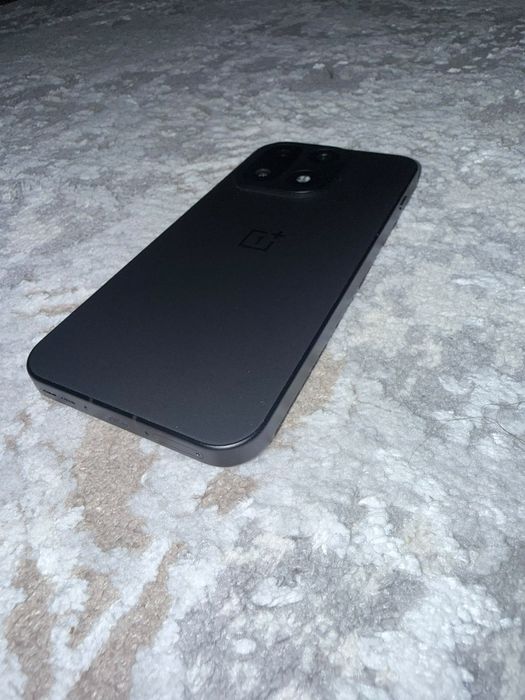 Oneplus 15 12/256gb cn новый