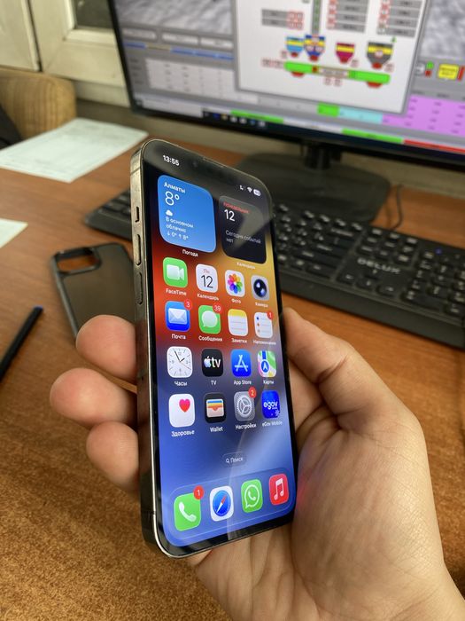 Айфон 13 про в чёрном цвете