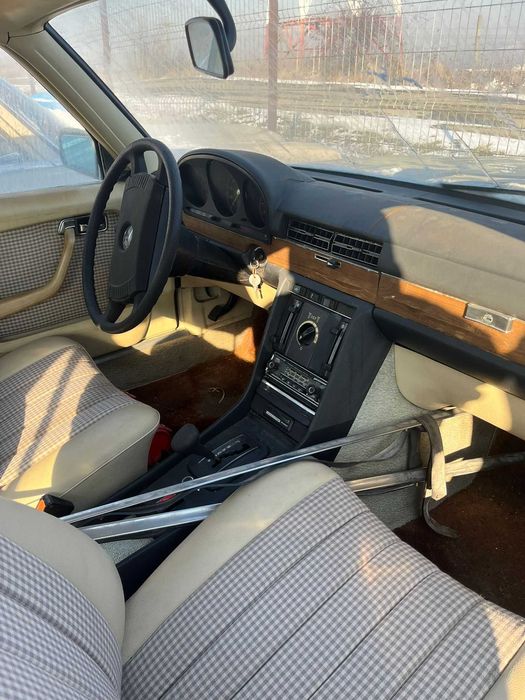 Mercedes Benz 280SE AN 1975