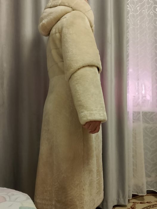 Натуральная цигейковая шуба