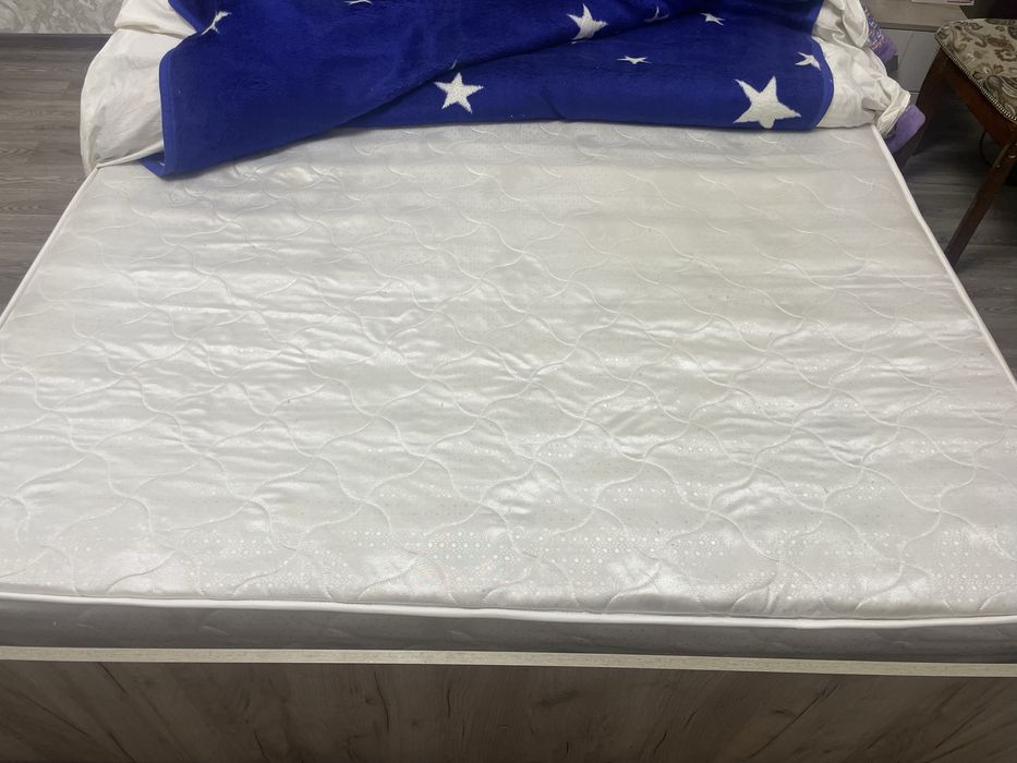 Кровать дауспальная