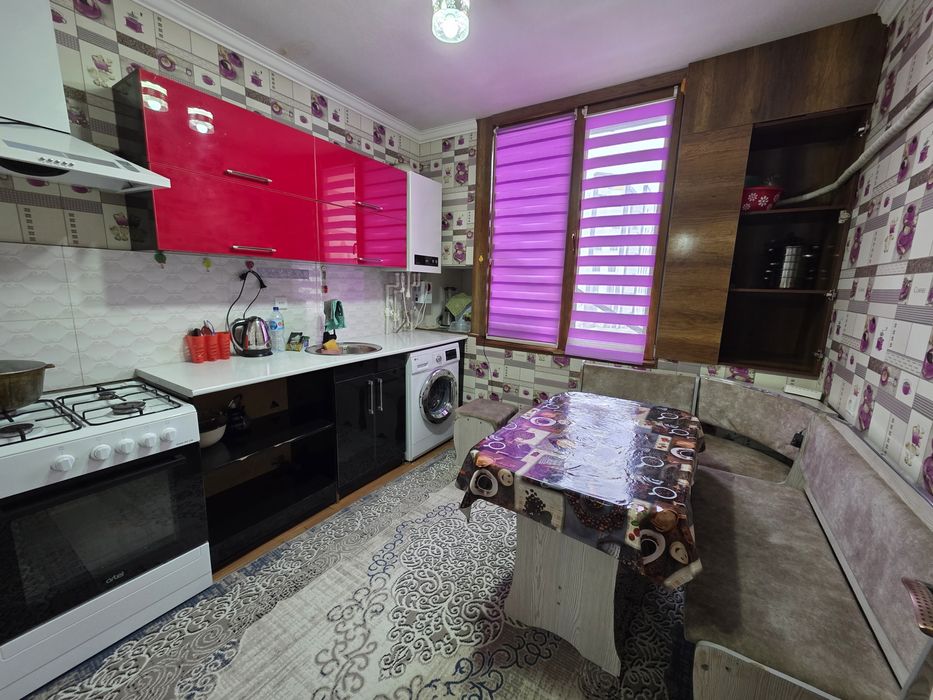 Фарғона шаҳар марказида 3 хоналик квартира ижарага берилади