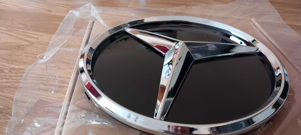 Sigla Mercedes 3D / noua / 18.5 cm
