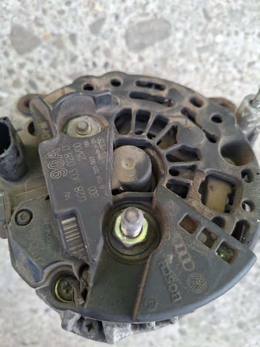 Alternator golf 4 motor 1.6 benzina