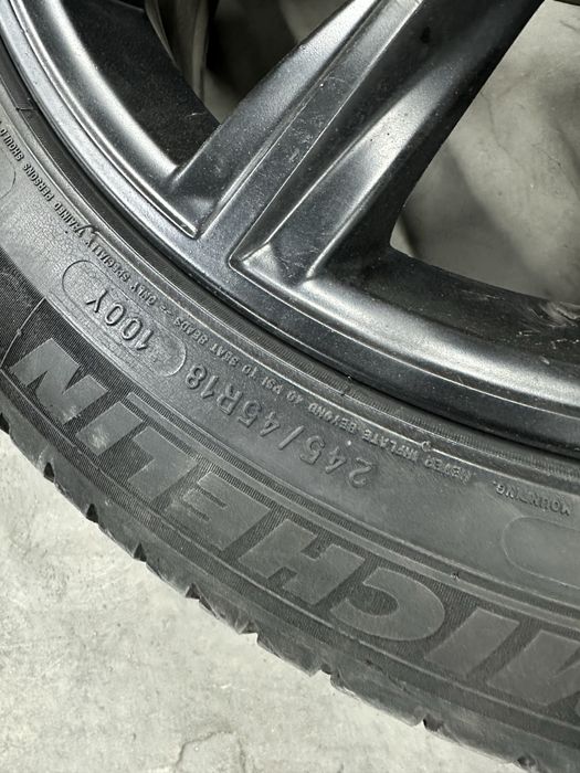 Bmw G30 G31 18 ки джанти с гуми