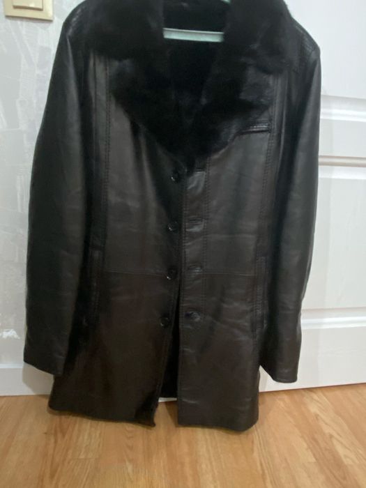 Продам мужскую дубленку