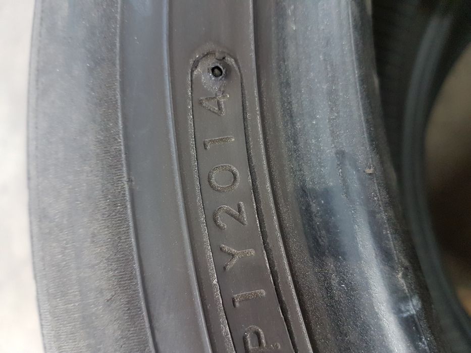 Летни гуми 2 броя Toyo Proxes 225 55 R19 дот2014