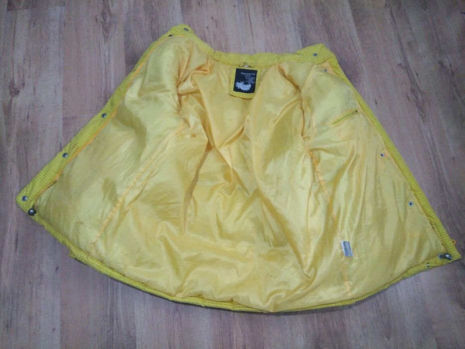 Geaca groasă cu puf mărimea M bărbați sau L/XL damă