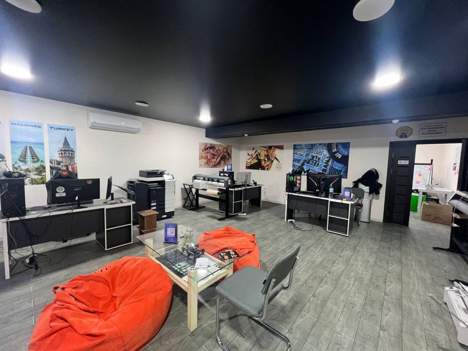 Сдается офис Хамза метро 5 минут