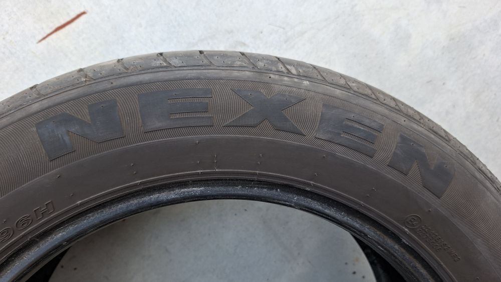 Летни гуми 215 65 17 Nexen