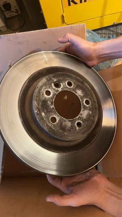 Диски тормозные б/у продам