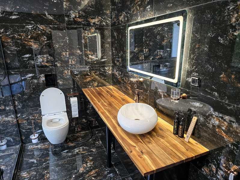 Продава се Къща в с. Драгичево, Област Перник - 320 кв.м за 1500 €/кв.м - Снимка #2