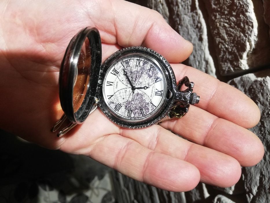 Продам часы карманные