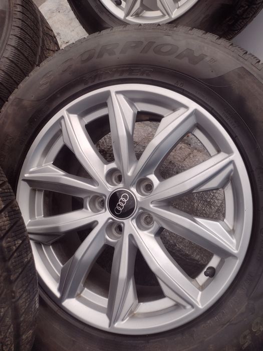 Почти нови 17-5х112 ЕТ34 7j Audi Q5 SQ5