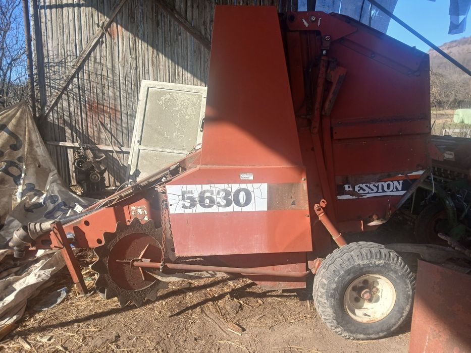 Vând presă balotat