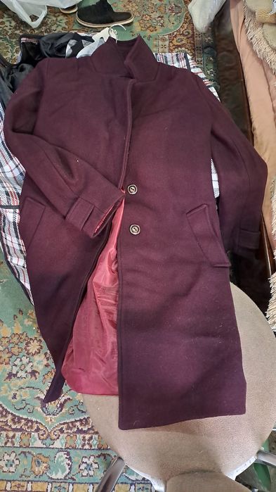 продам женские куртки