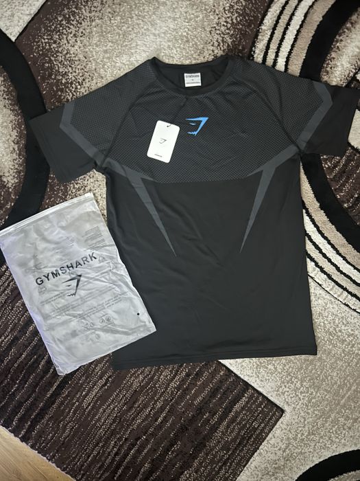 Gymshark Onyx v5