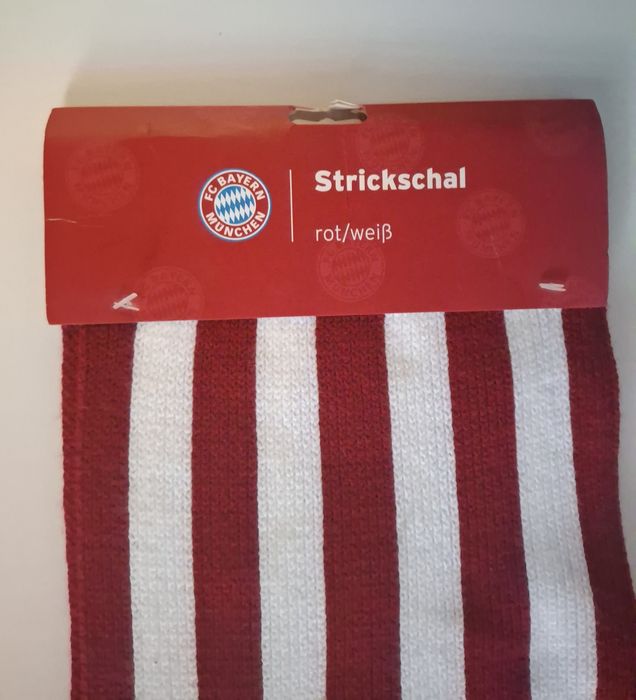 Vând fular Bayern München orginal