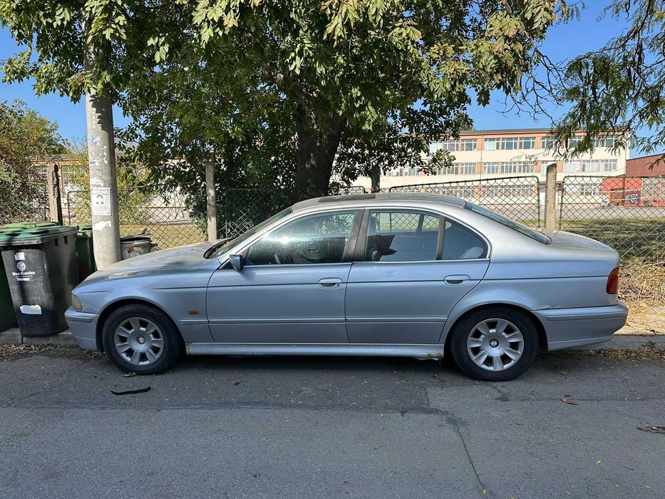 BMW 520d E39, 2002 г. – ръчни скорости, за ремонт или части