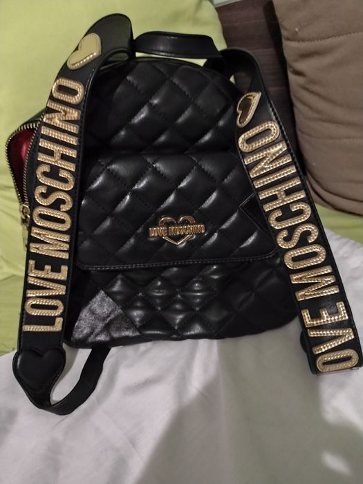 Love moschino оригинален сет