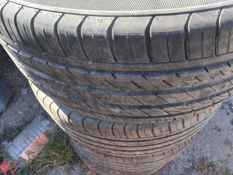 Гуми 255/45/18 летни дот 2019