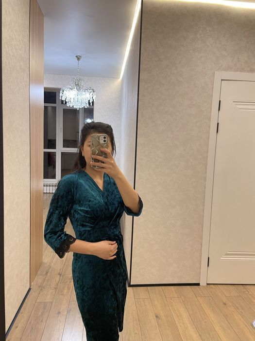 Велюровое платье