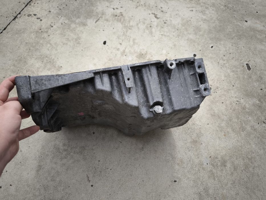 Baie ulei Audi A4 B8 CAGA 03G103603R