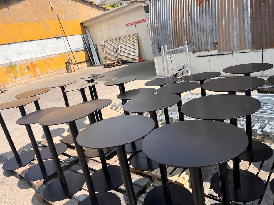 100 Броя високи маси