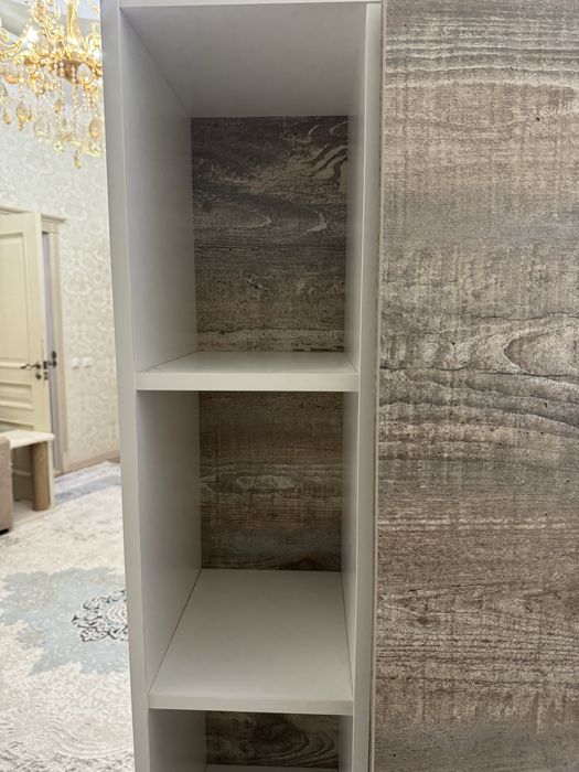 Шкаф-колонна для ванной комнаты