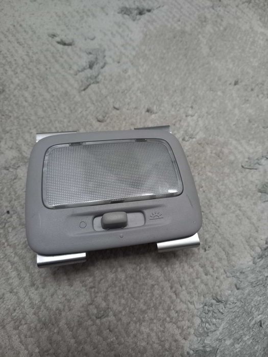 Потолчный плафон, фонарь паджеро 4