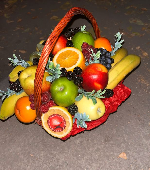 Фруктовые корзины