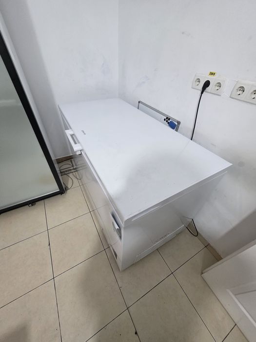 Lada frigorifica (congelator)