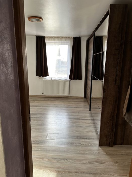 Inchiriere casa Urseni