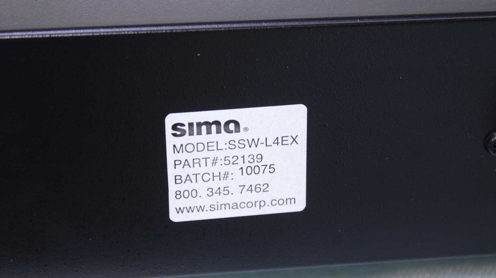 Selector audio 4 perechi boxe Sima SSW-L4EX, protecție suprasarcină.