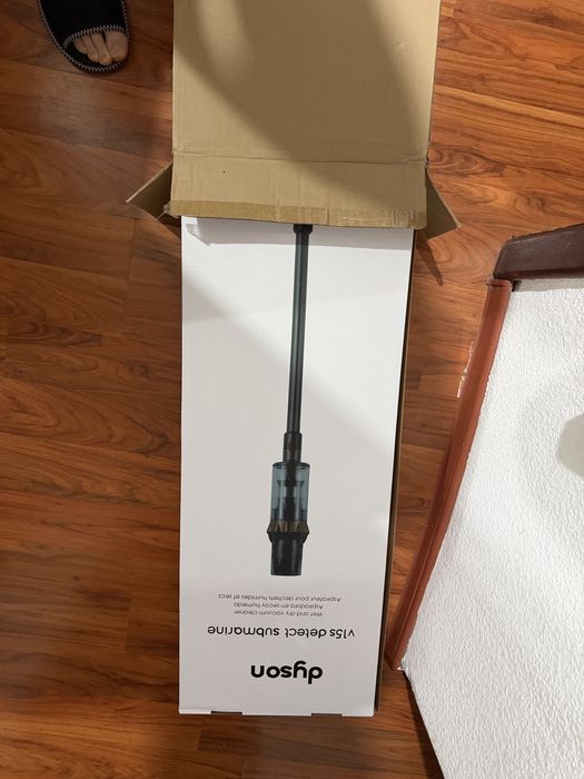 Dyson моющий пылесос