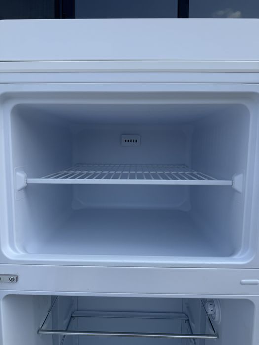 Перфектен хладилник SMEG 170см