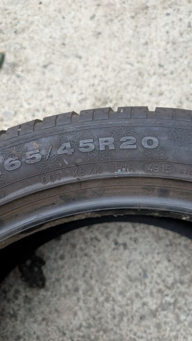 Dunlop 265/45/20 зимна 1 бр. 7.5 мм грайфер