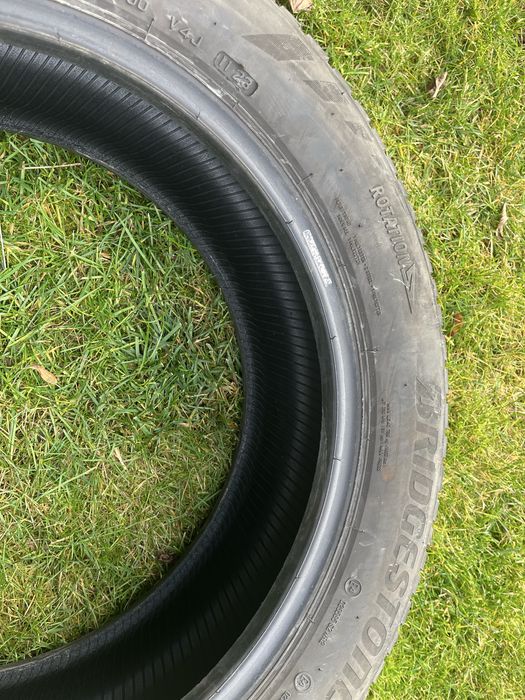 Vând set de 4 anvelope ALL SEASON 225/55 R18, stare bună