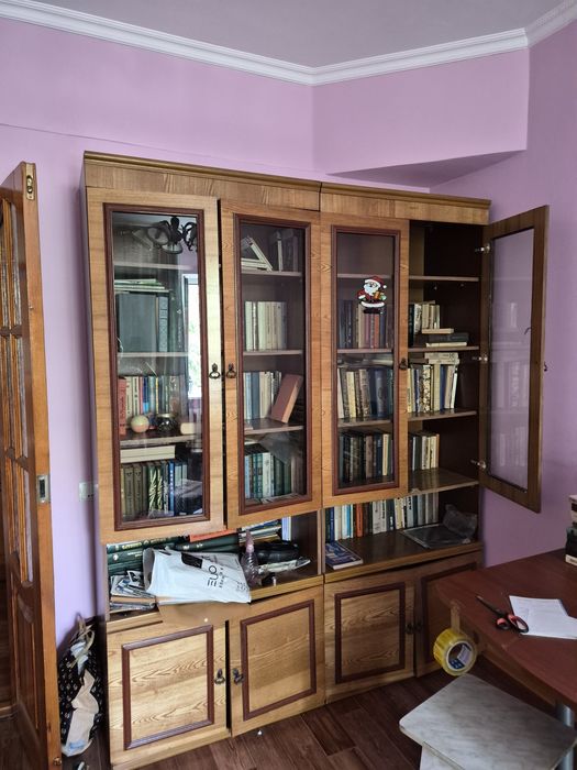 Книжный шкаф советский