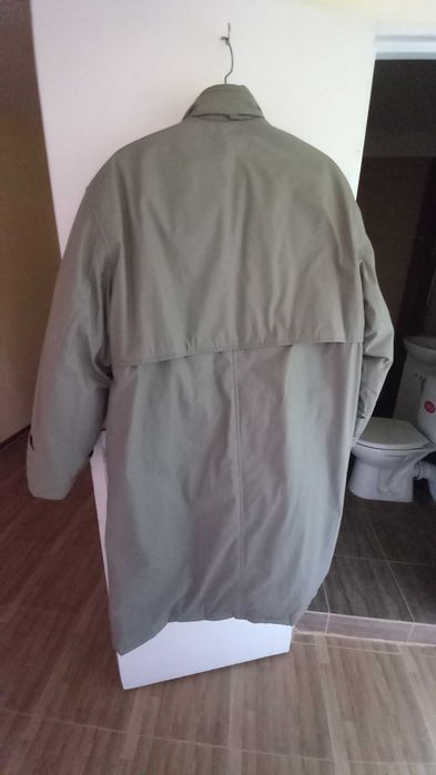 Пухено  палто с колан размер 48/50